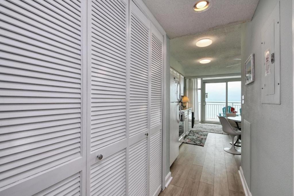 فيلا 2501 S Ocean Blvd, 0407 - Ocean Front Sleeps 6 شاطئ ميرتل المظهر الخارجي الصورة